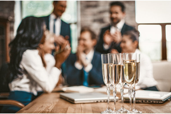  ⁠Asistencia en Reuniones y Eventos